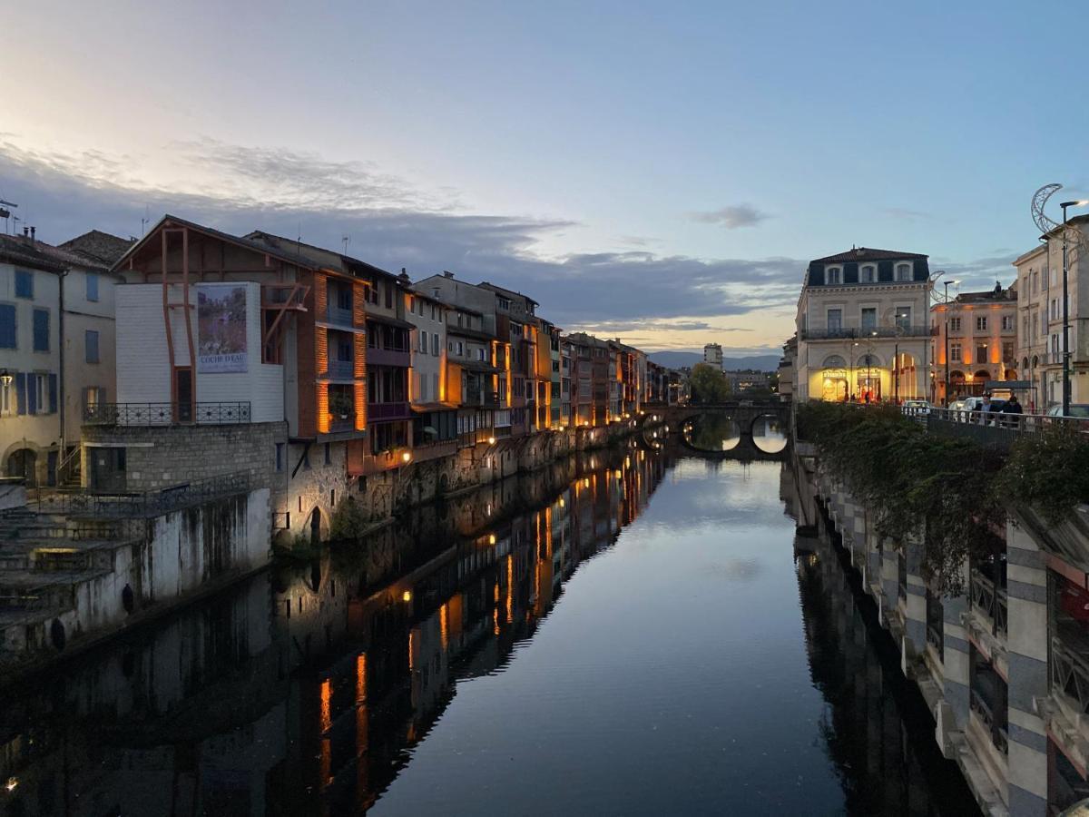 Exceptionnel ! Superbe Appartement Refait A Neuf En Rez-De-Chaussee Avec Parking Prive Castres  Kültér fotó